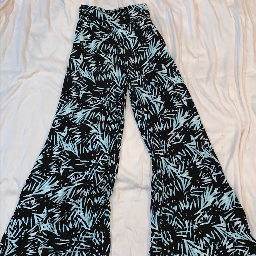 Flowy Light Blue and Black Pants